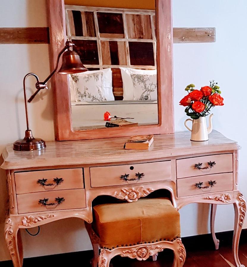 Old Town Suites, Heritage Boutique Hotel, Where Every Detail Tells A Story Aparthotel 4*