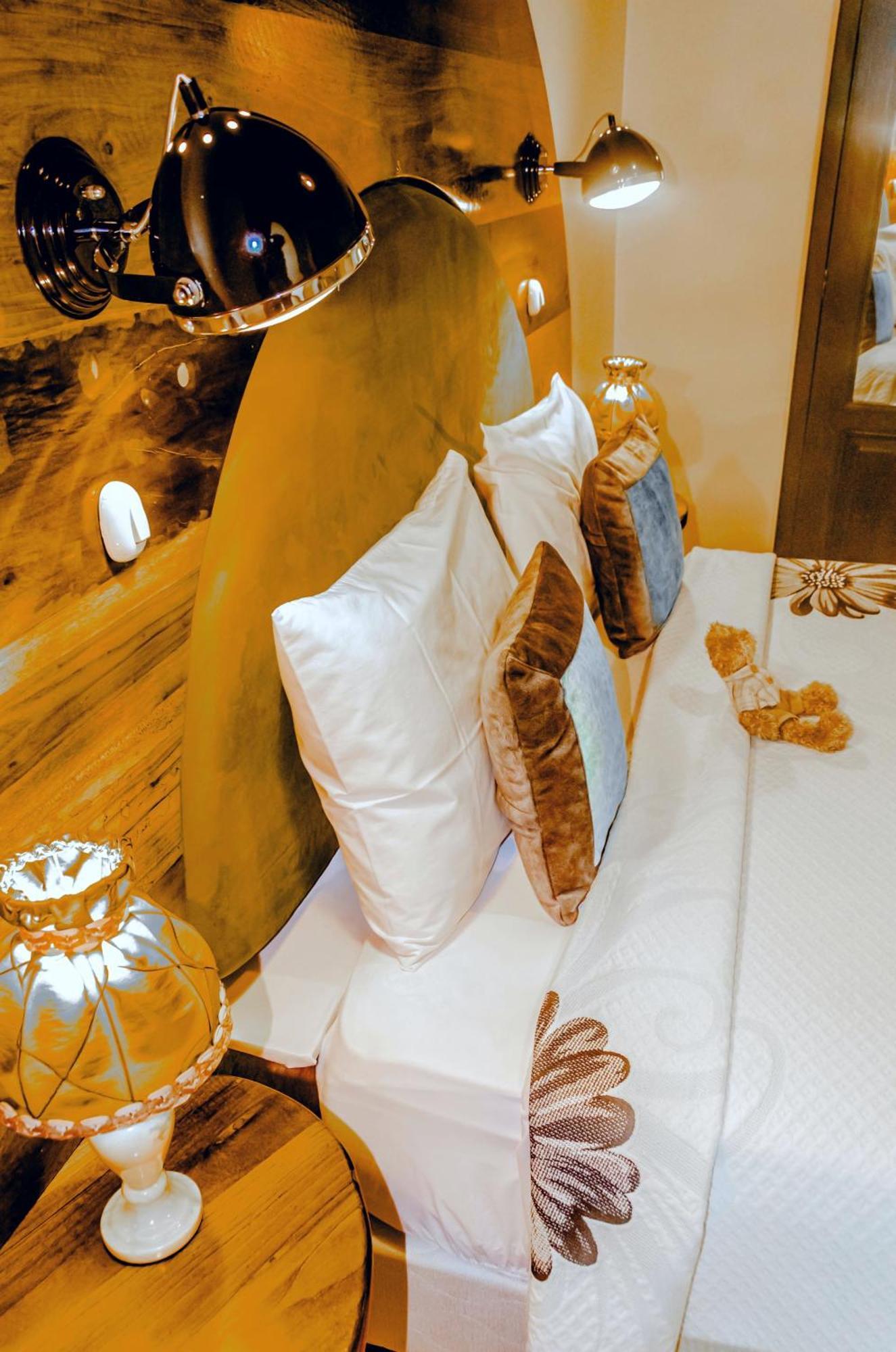 Old Town Suites, Heritage Boutique Hotel, Where Every Detail Tells A Story Aparthotel Quito
