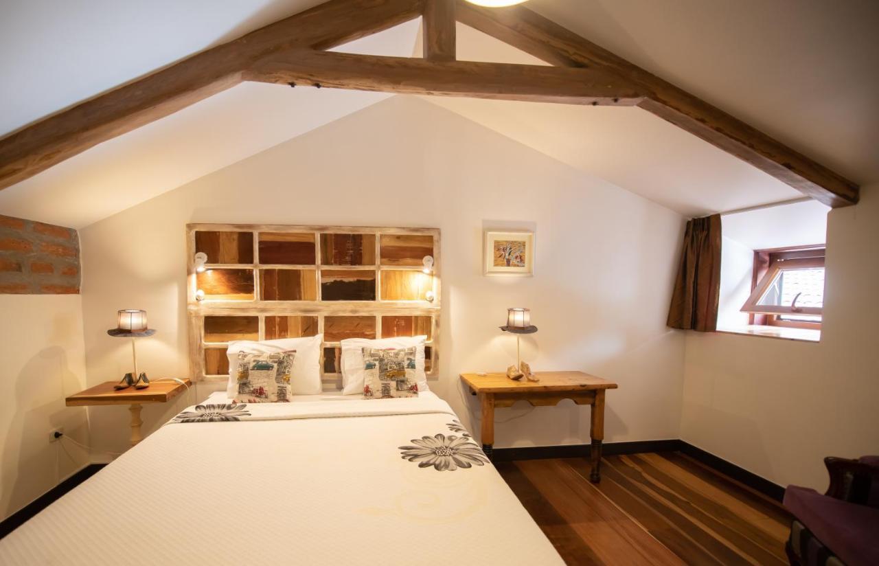 Old Town Suites, Heritage Boutique Hotel, Where Every Detail Tells A Story Quito