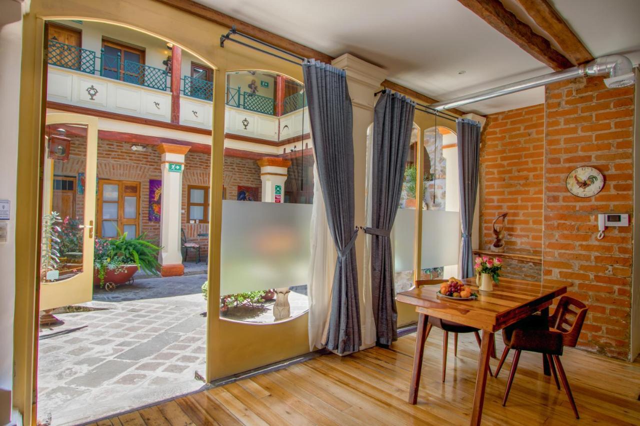 Old Town Suites, Elegant Comfort & Space In The Historic Center Aparthotel