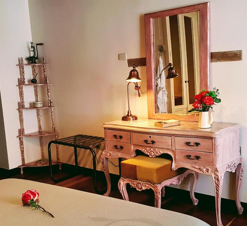Old Town Suites, Elegant Comfort & Space In The Historic Center Aparthotel