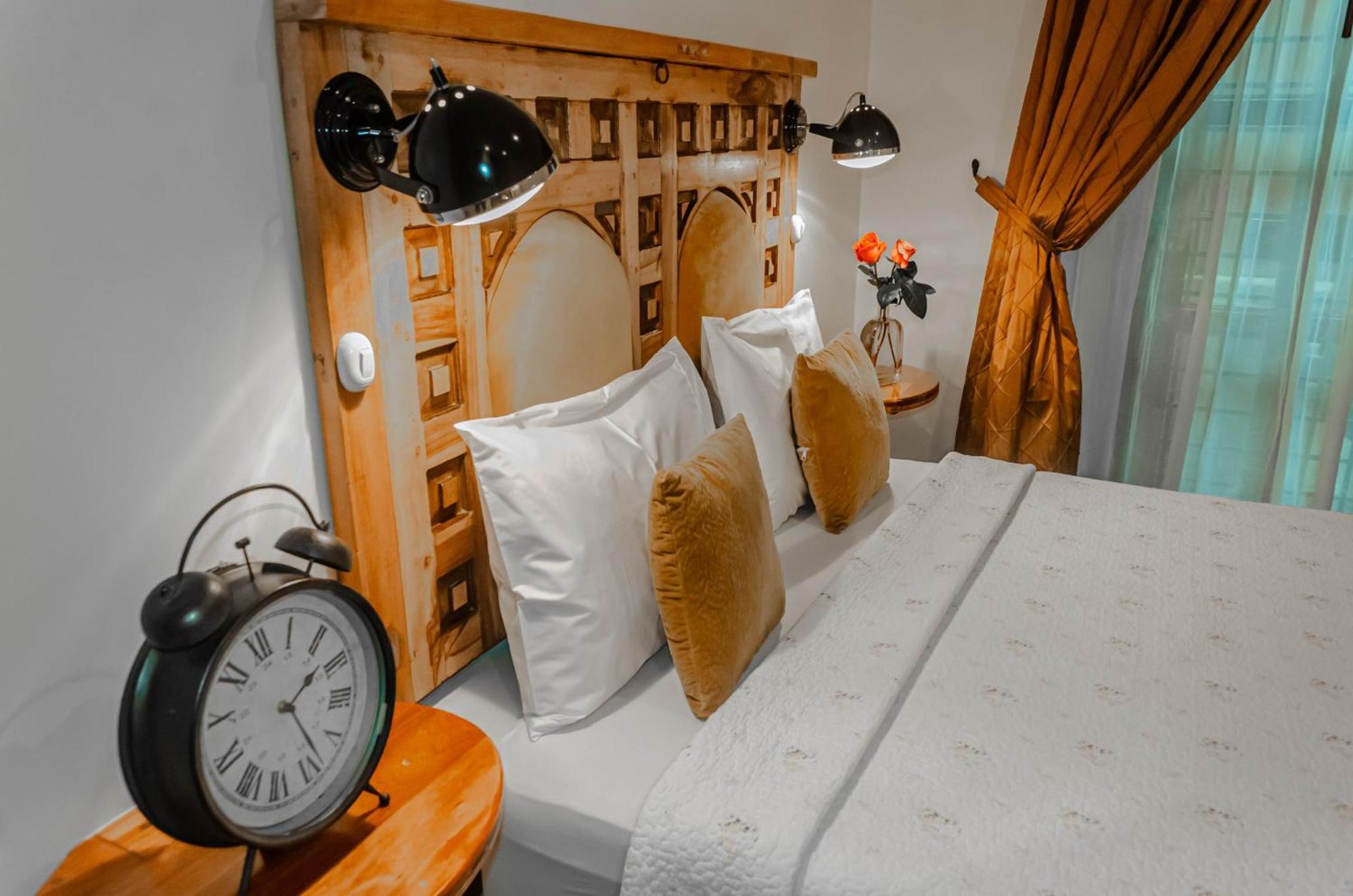 Old Town Suites, Elegant Comfort & Space In The Historic Center