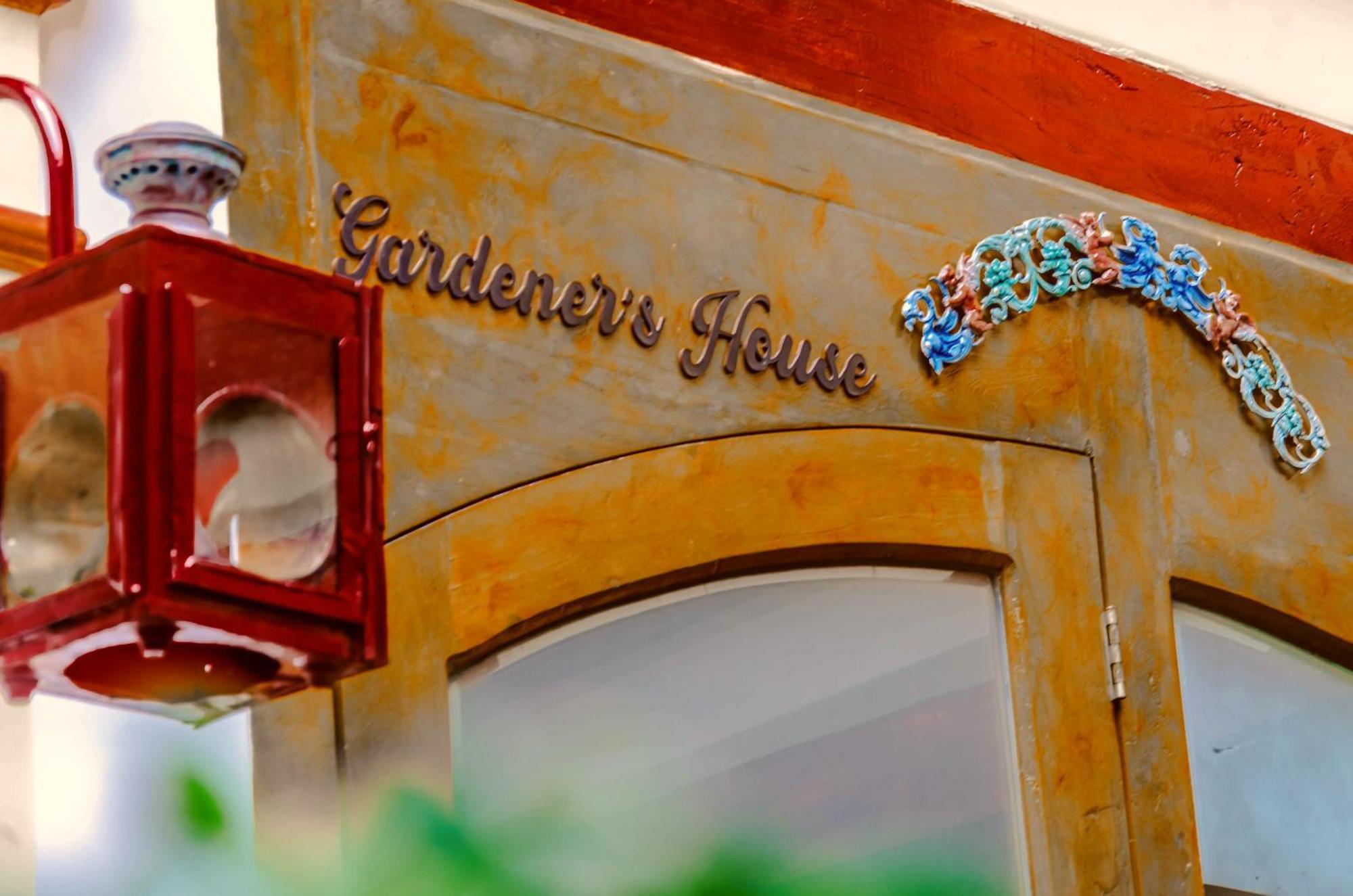 Aparthotel Old Town Suites, Heritage Boutique Hotel, Where Every Detail Tells A Story Quito