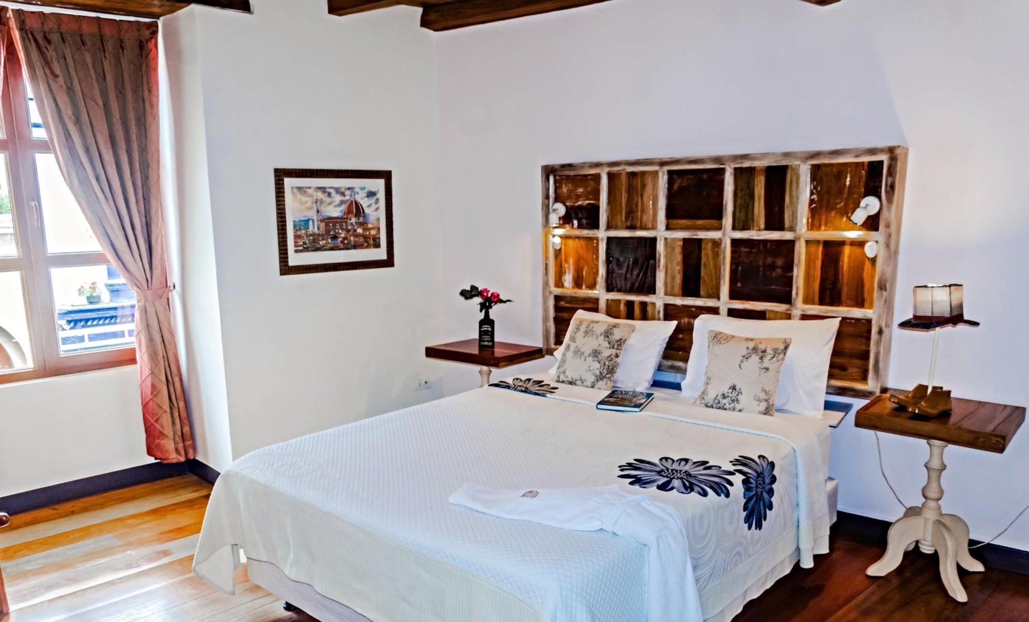 Aparthotel Old Town Suites, Elegant Comfort & Space In The Historic Center Quito